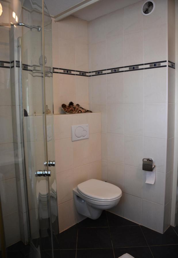 Mango House Homestay Zuidwolde  Extérieur photo