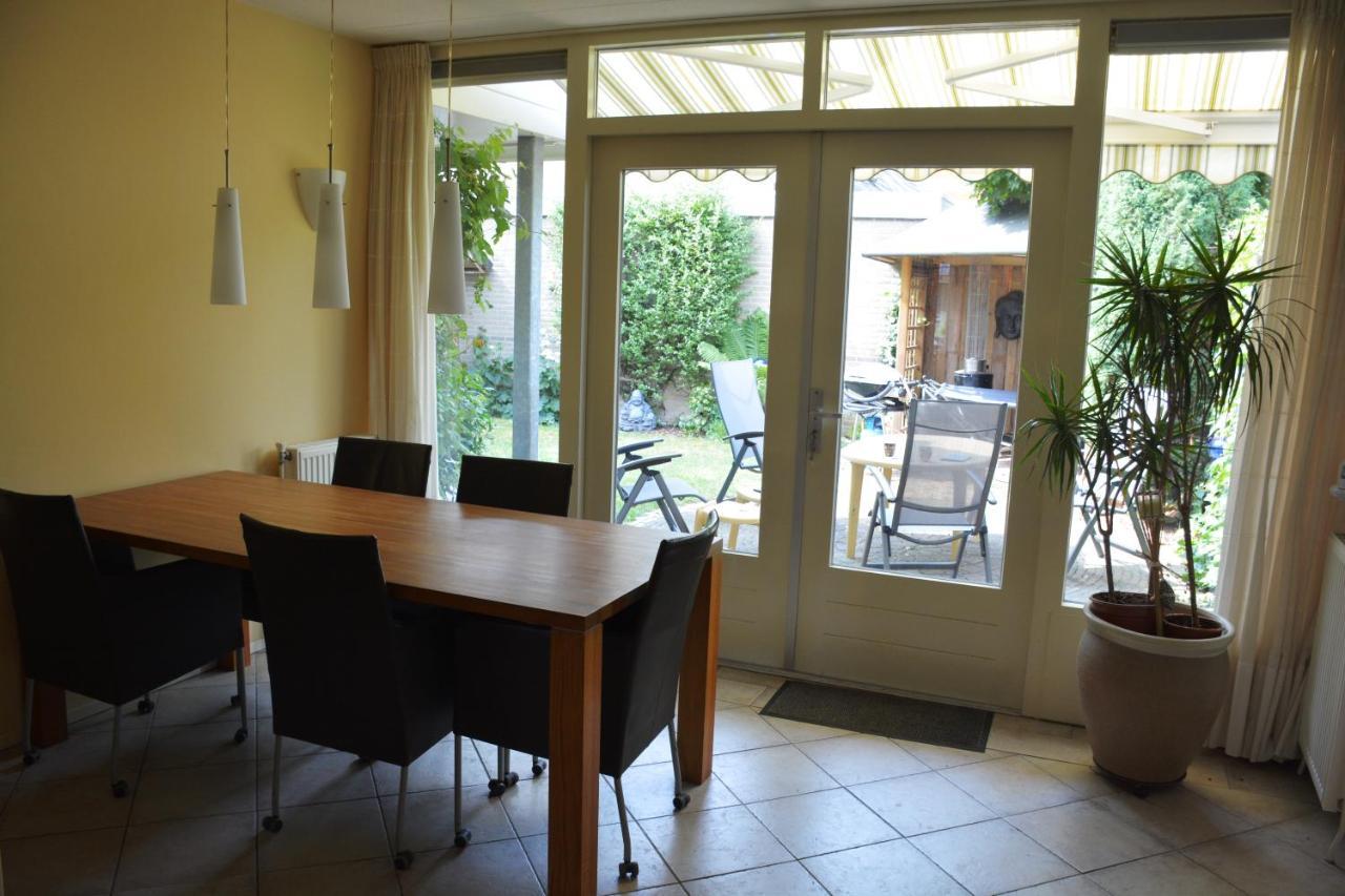 Mango House Homestay Zuidwolde  Extérieur photo